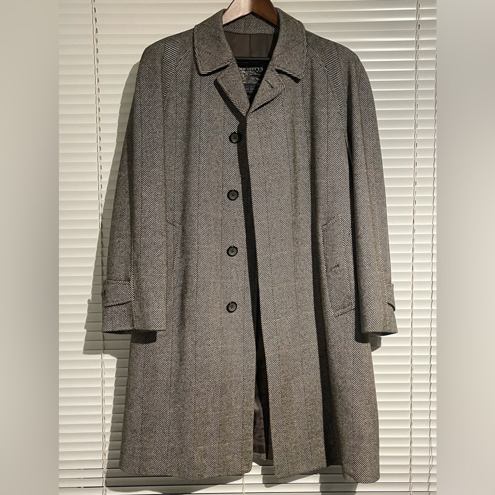Burberry Gray Cashmere Wool Herringbone Coat